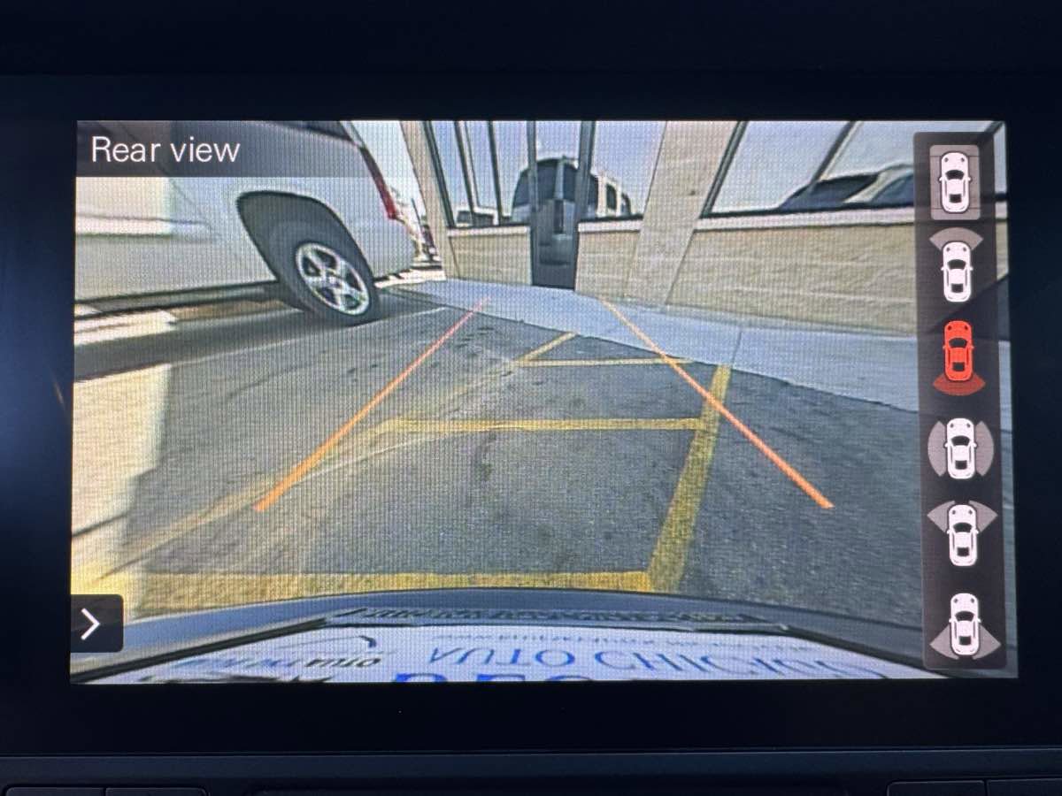 Used 2017 Porsche Macan GTS AWD/4WD image 23