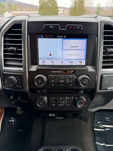 Used 2018 Ford F250 XLT w/ XLT Premium Package image 18