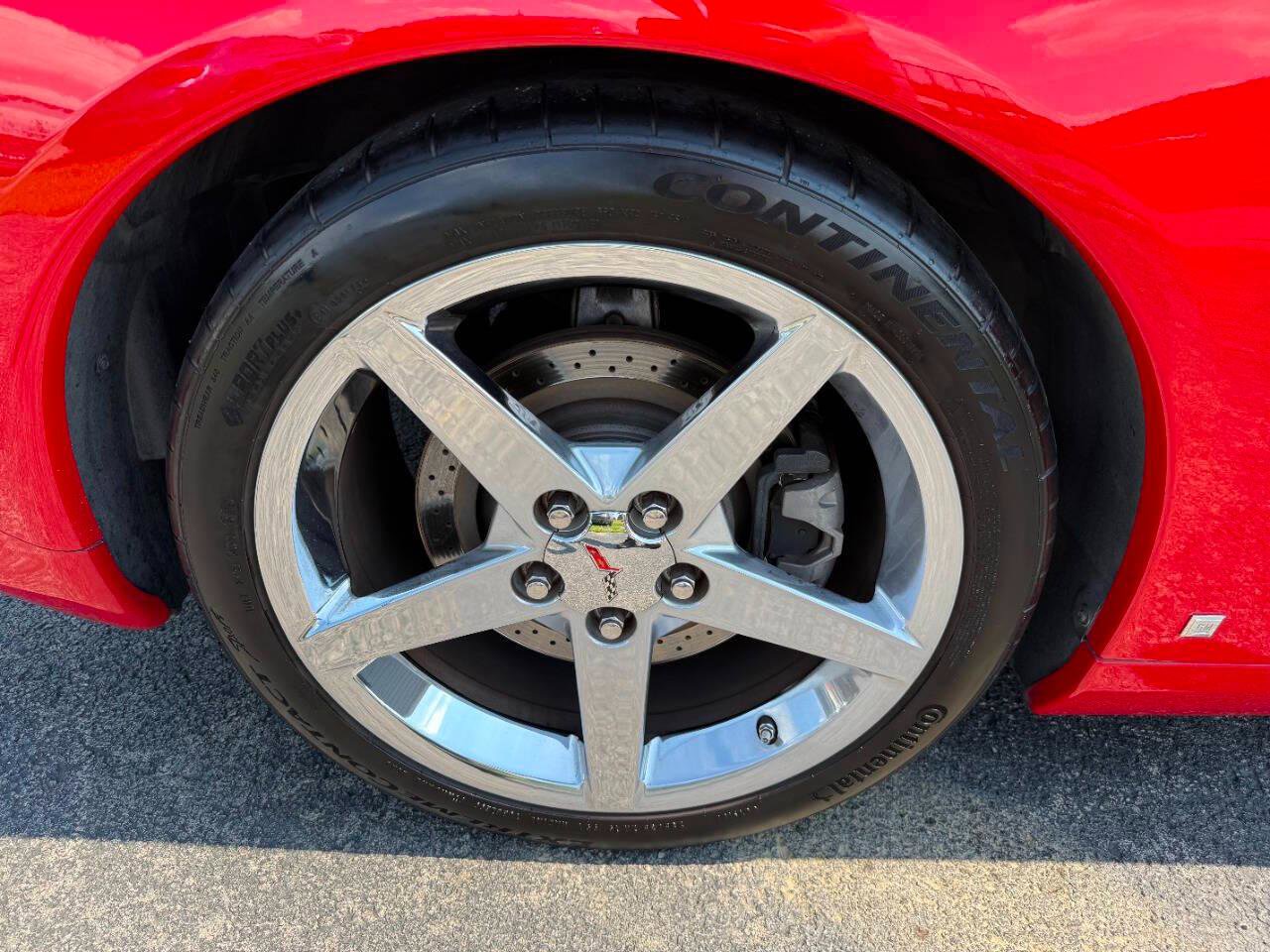 Used 2007 Chevrolet Corvette Convertible w/ Preferred Equipment Group image 24