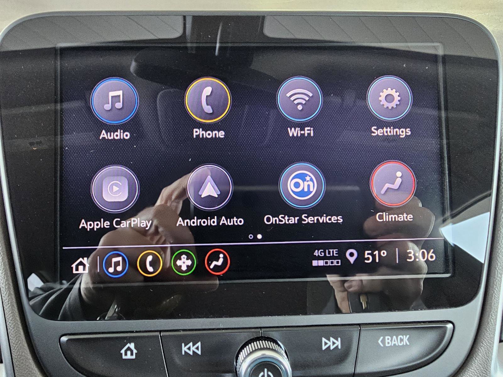 Used 2022 Chevrolet Malibu LT image 27