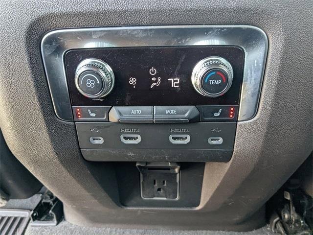 Used 2021 GMC Yukon XL SLT w/ SLT Luxury Plus Package image 18