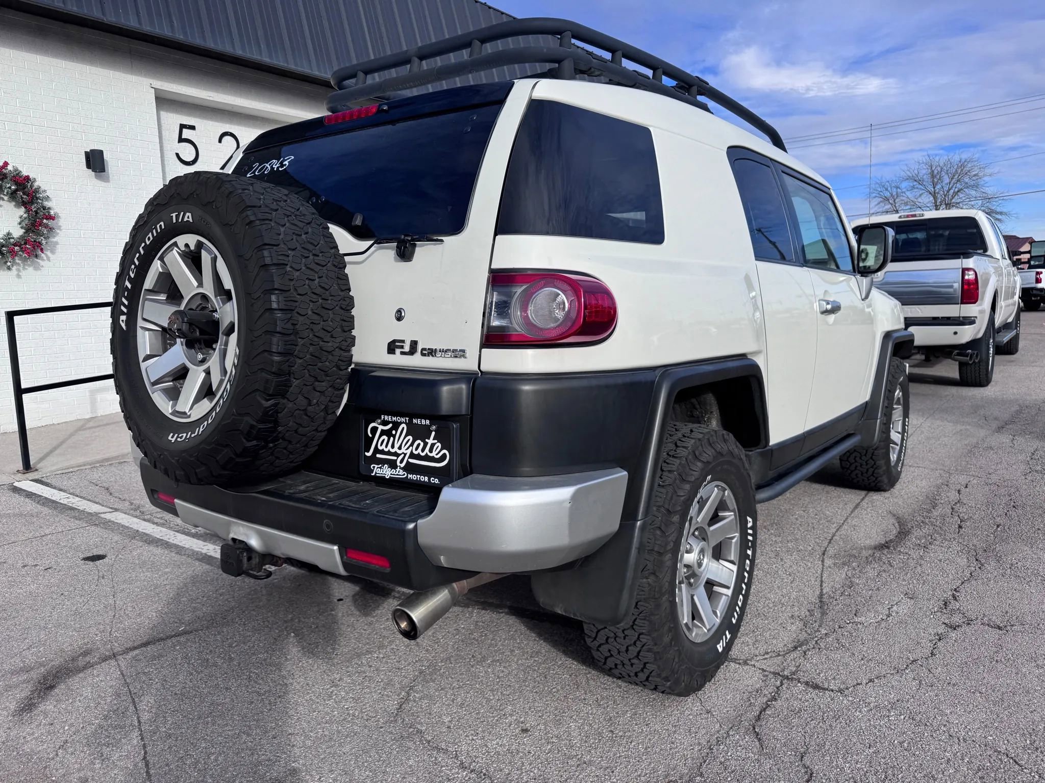 Used 2014 Toyota FJ Cruiser 4WD w/ Upgrade Package image 7
