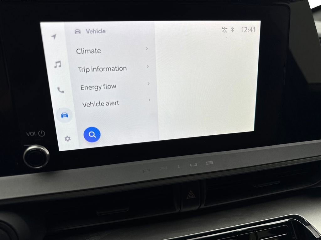 Used 2024 Toyota Prius LE image 62