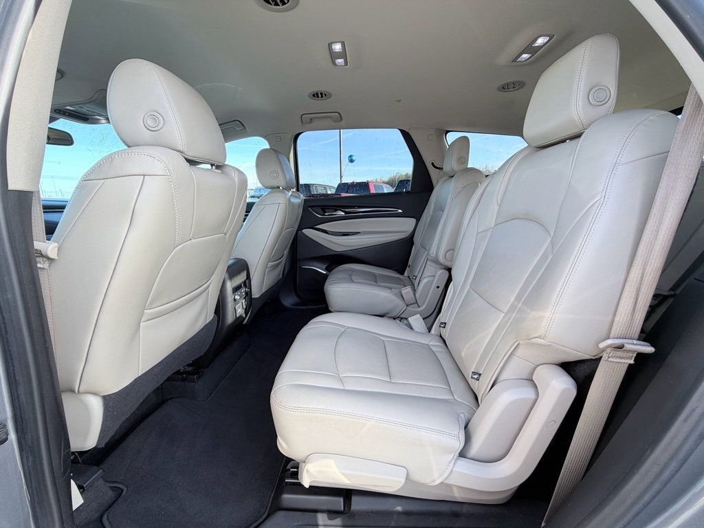 Used 2018 Buick Enclave Premium image 28