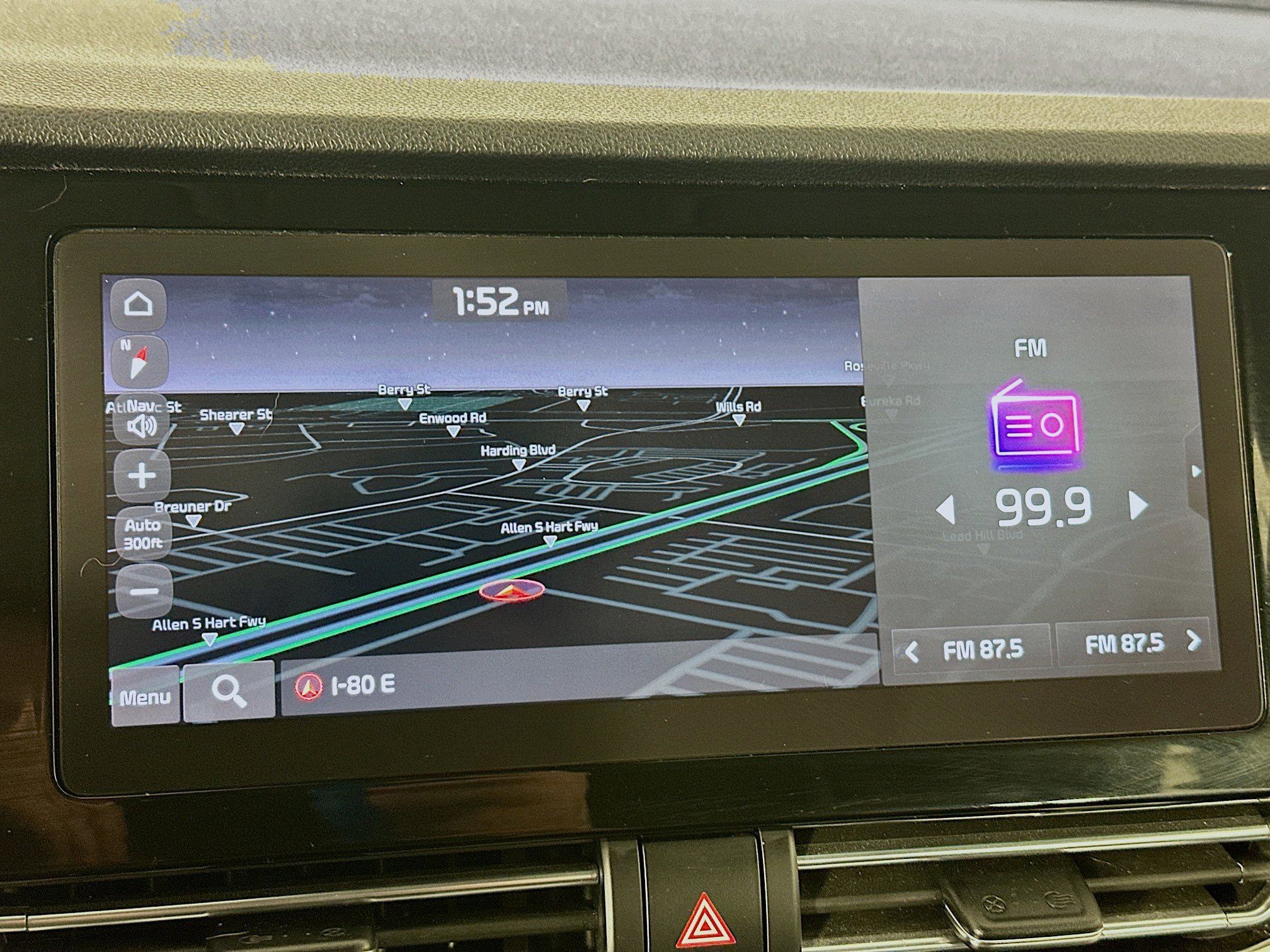 Used 2022 Kia Niro EX Premium image 22