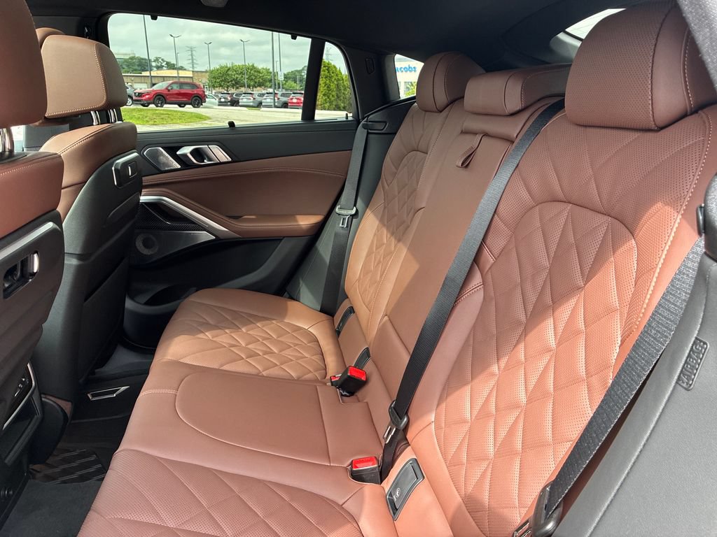 New 2027 BMW X6 M60i AWD/4WD image 19