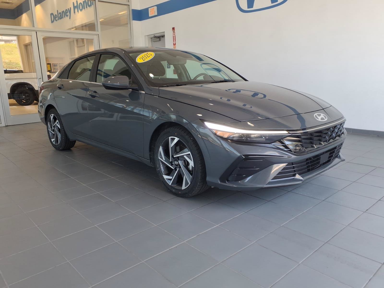 Certified 2025 Hyundai Elantra SEL