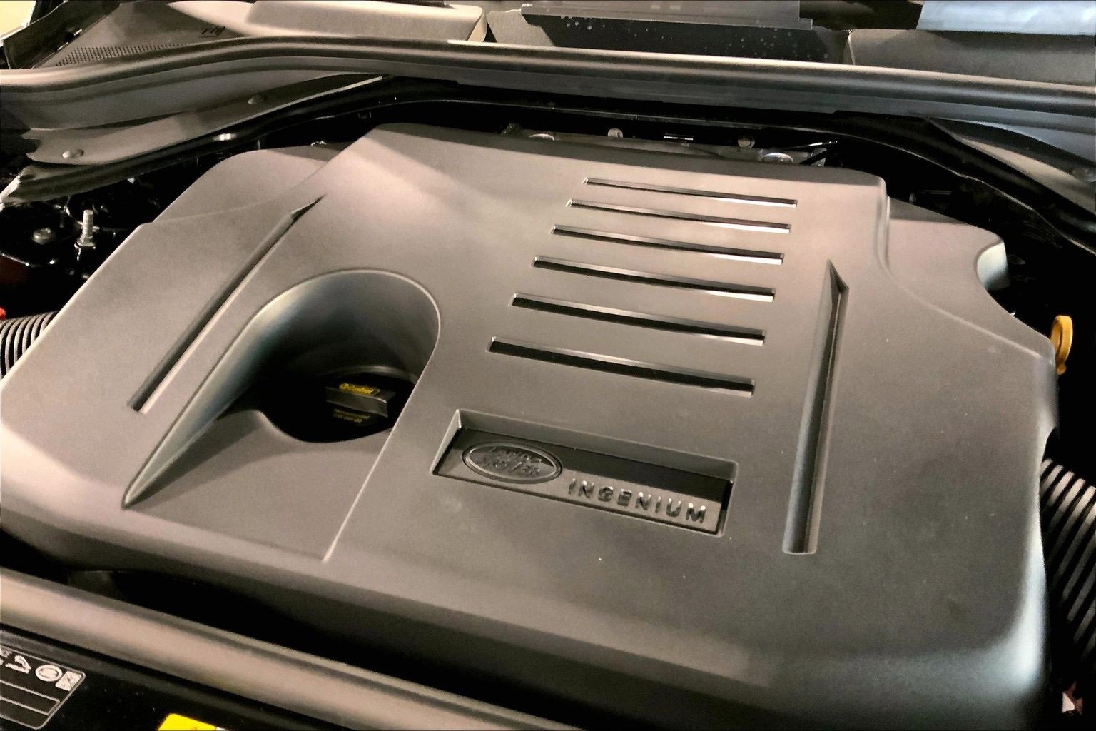 New 2026 Land Rover Range Rover Sport Dynamic SE image 17