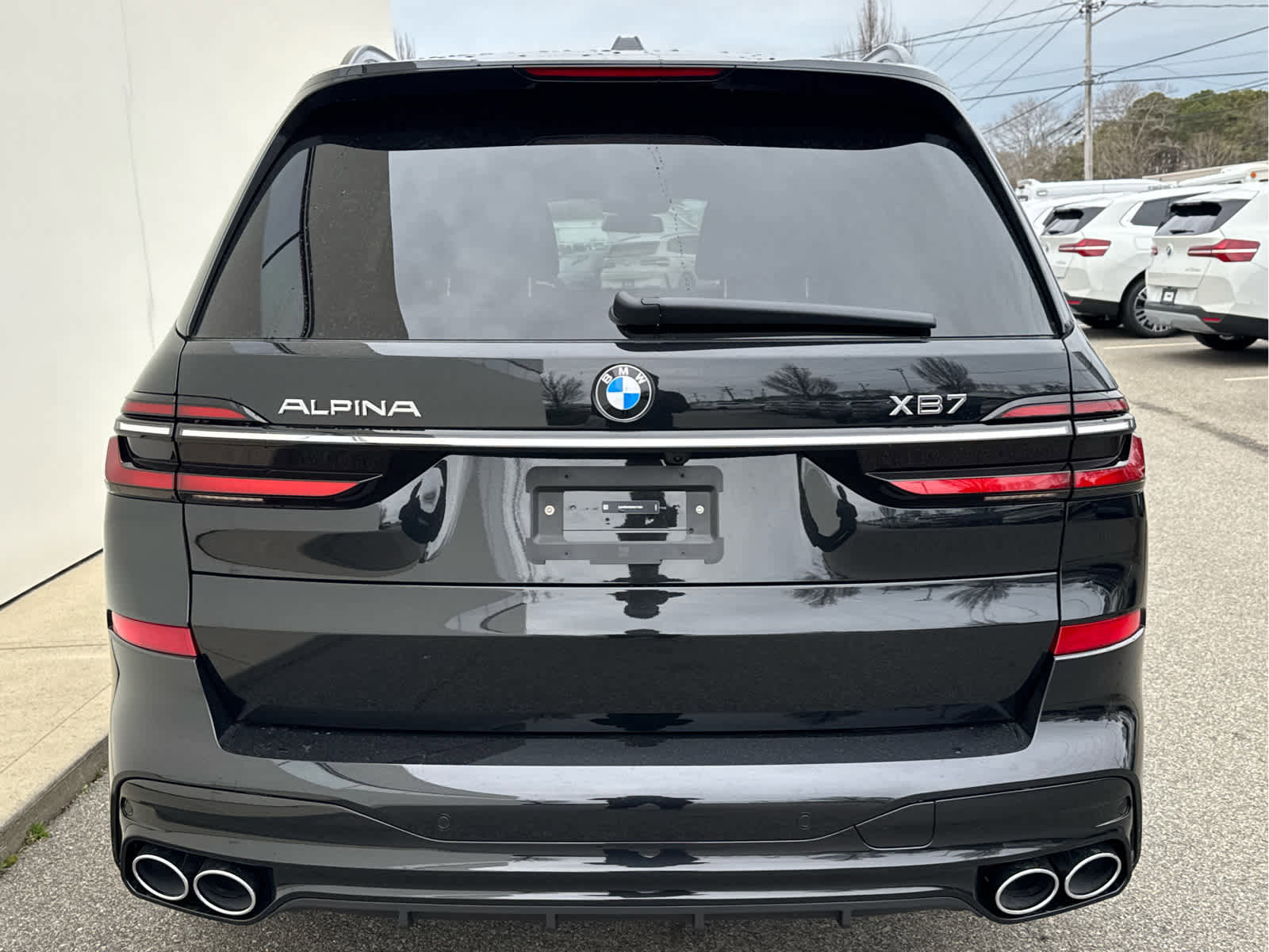 New 2026 BMW ALPINA XB7 AWD/4WD image 5