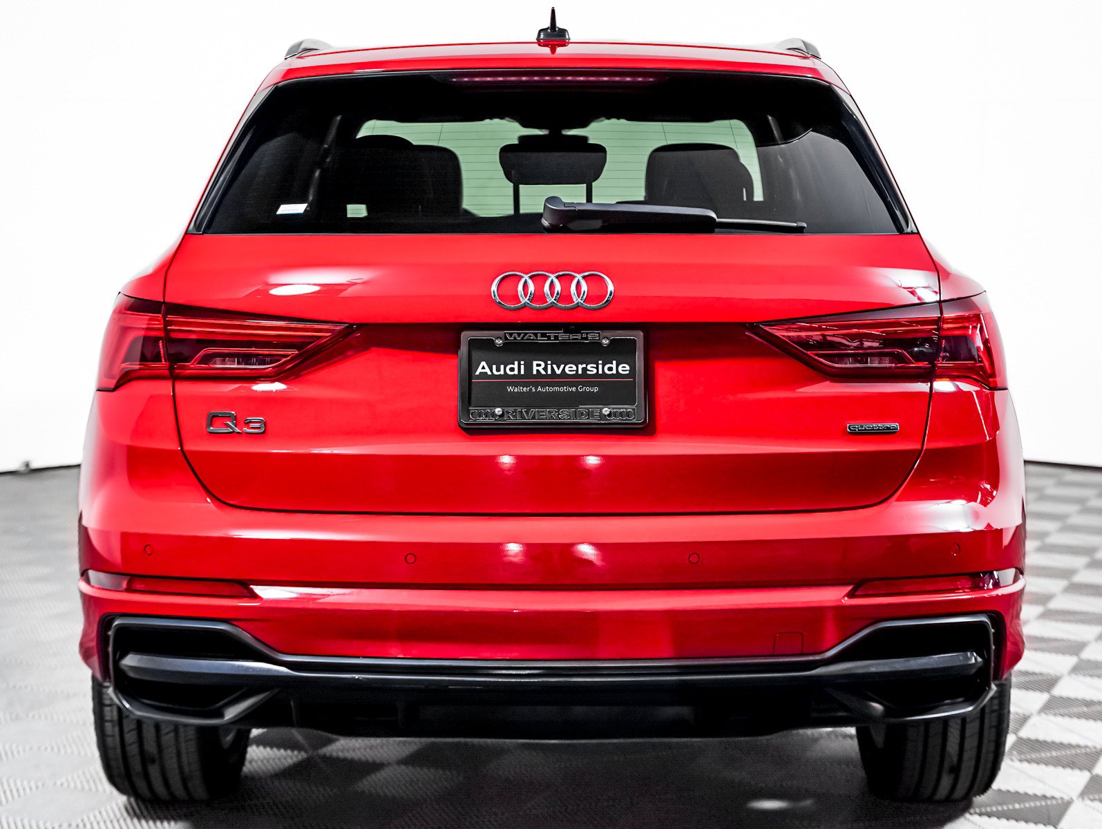 Used 2022 Audi Q3 2.0T Premium Plus w/ Premium Plus Package AWD/4WD image 9