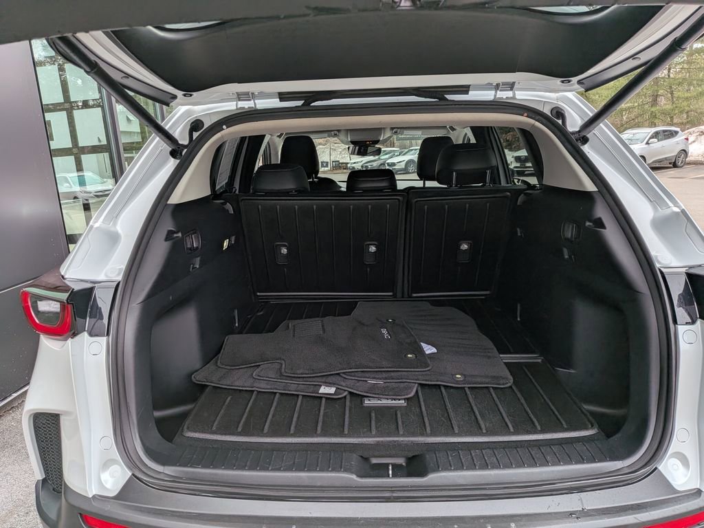 Certified 2024 MAZDA CX-50 AWD 2.5 S w/ Cargo Package image 9