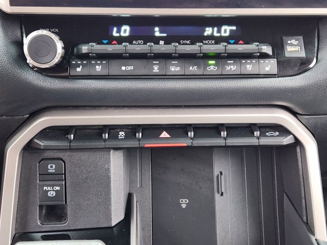 Used 2026 Toyota Tundra Limited w/ Power Package image 17