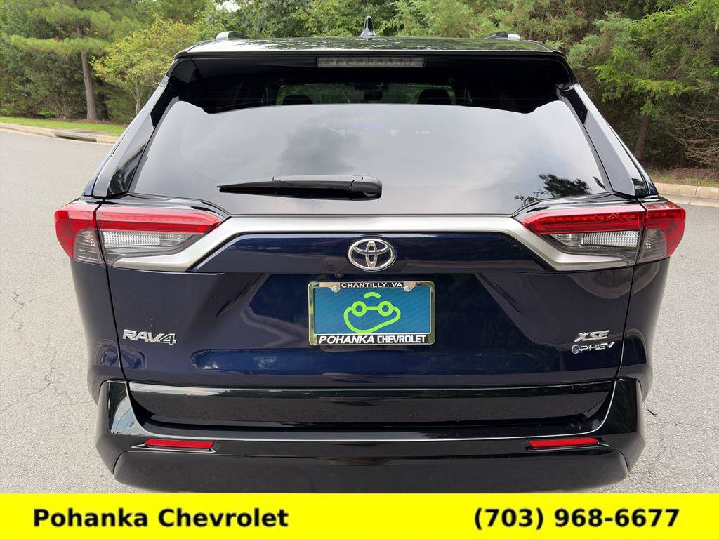 Used 2025 Toyota RAV4 XSE w/ Weather Package AWD/4WD image 6