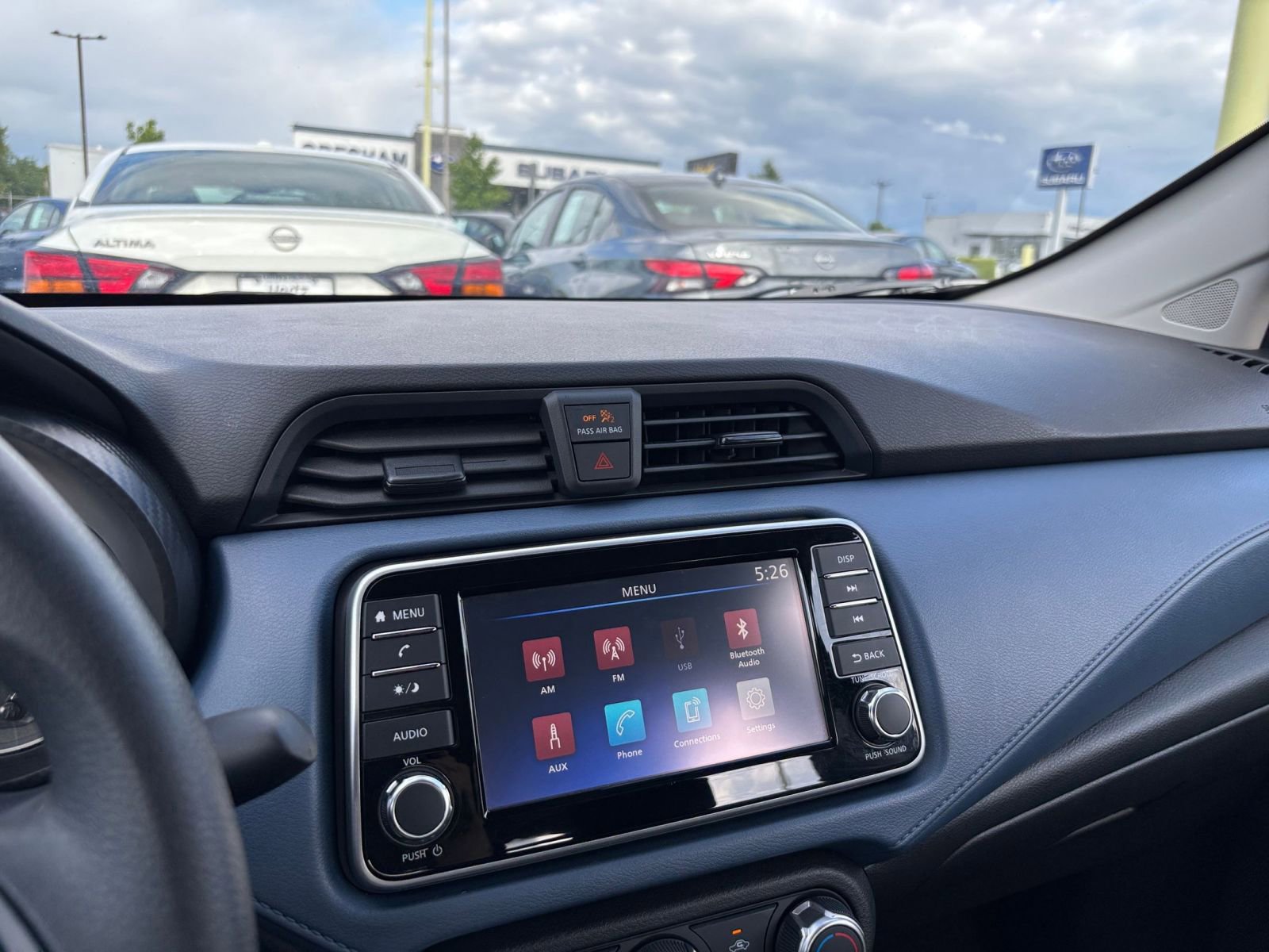 Used 2025 Nissan Versa SV FWD image 18