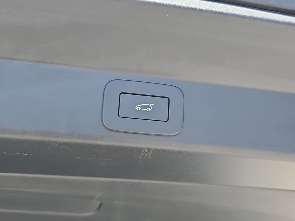 Certified 2025 Land Rover Range Rover Sport S image 13