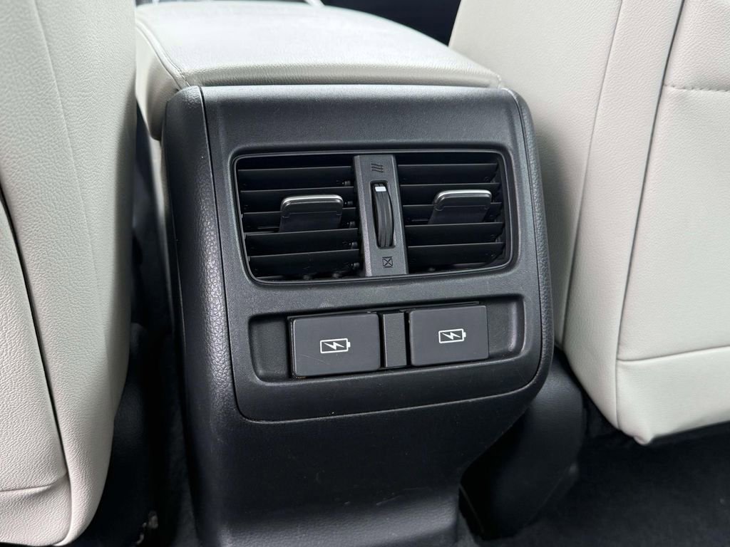 Used 2021 Honda Accord EX-L image 12