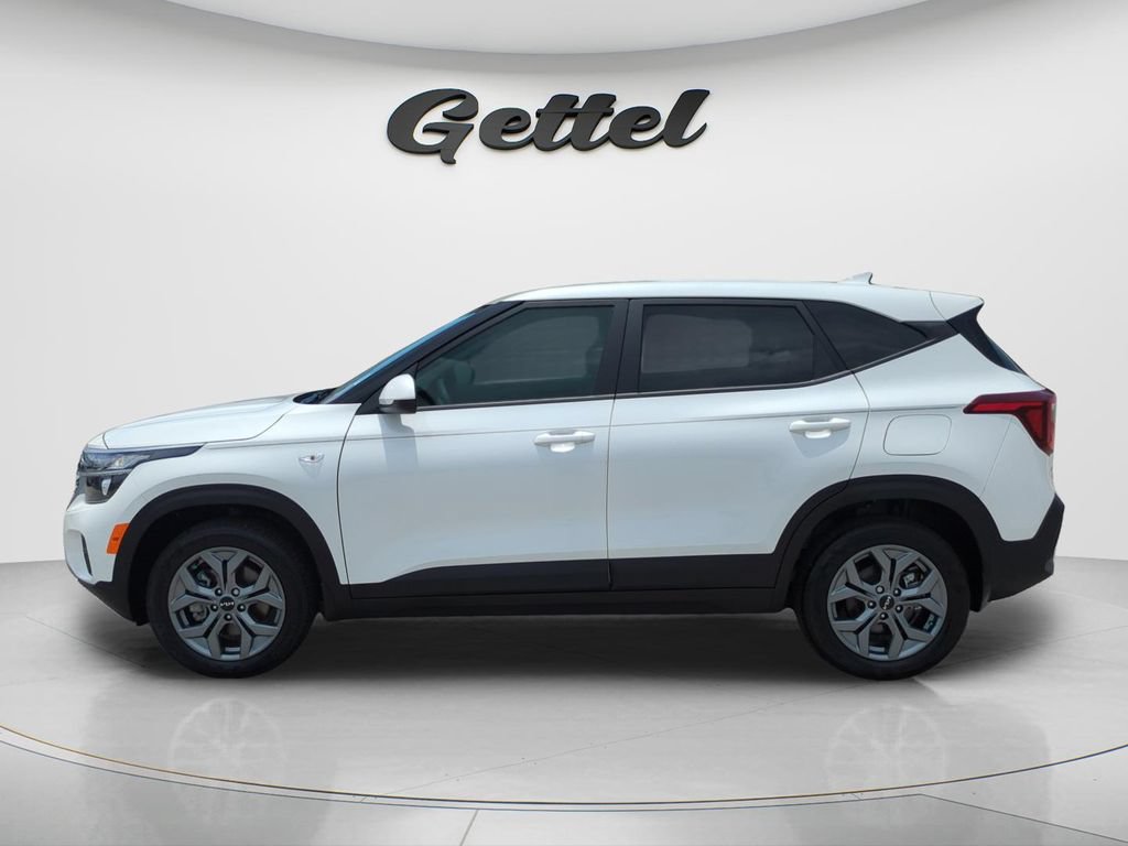 Used 2025 Kia Seltos LX AWD/4WD image 8