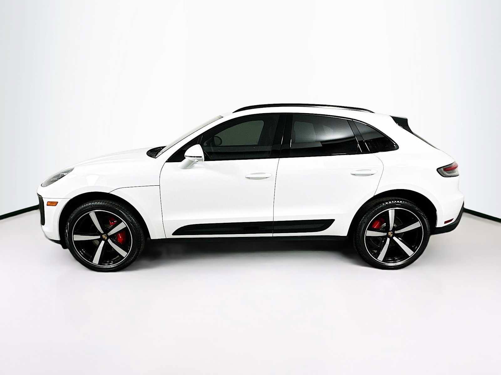 New 2025 Porsche Macan S image 2
