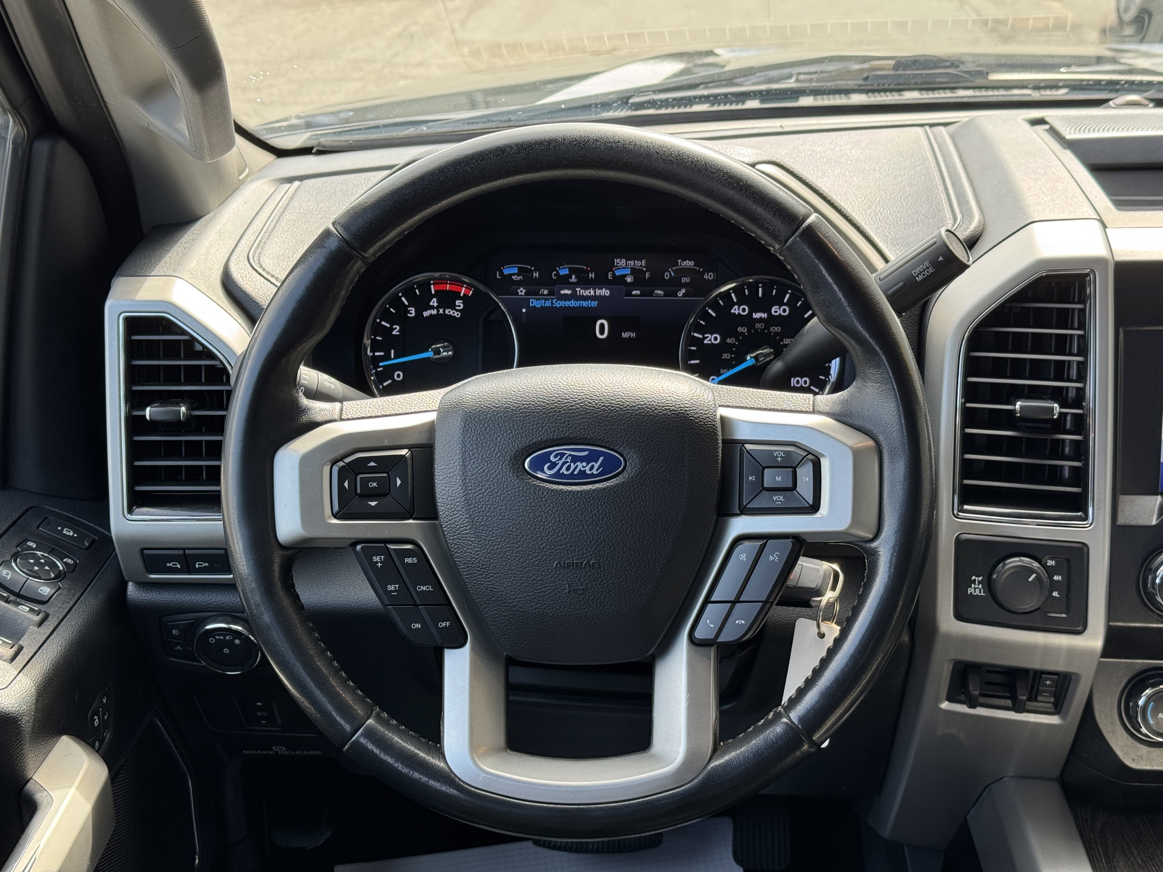 Used 2021 Ford F350 Lariat w/ Chrome Package AWD/4WD image 10