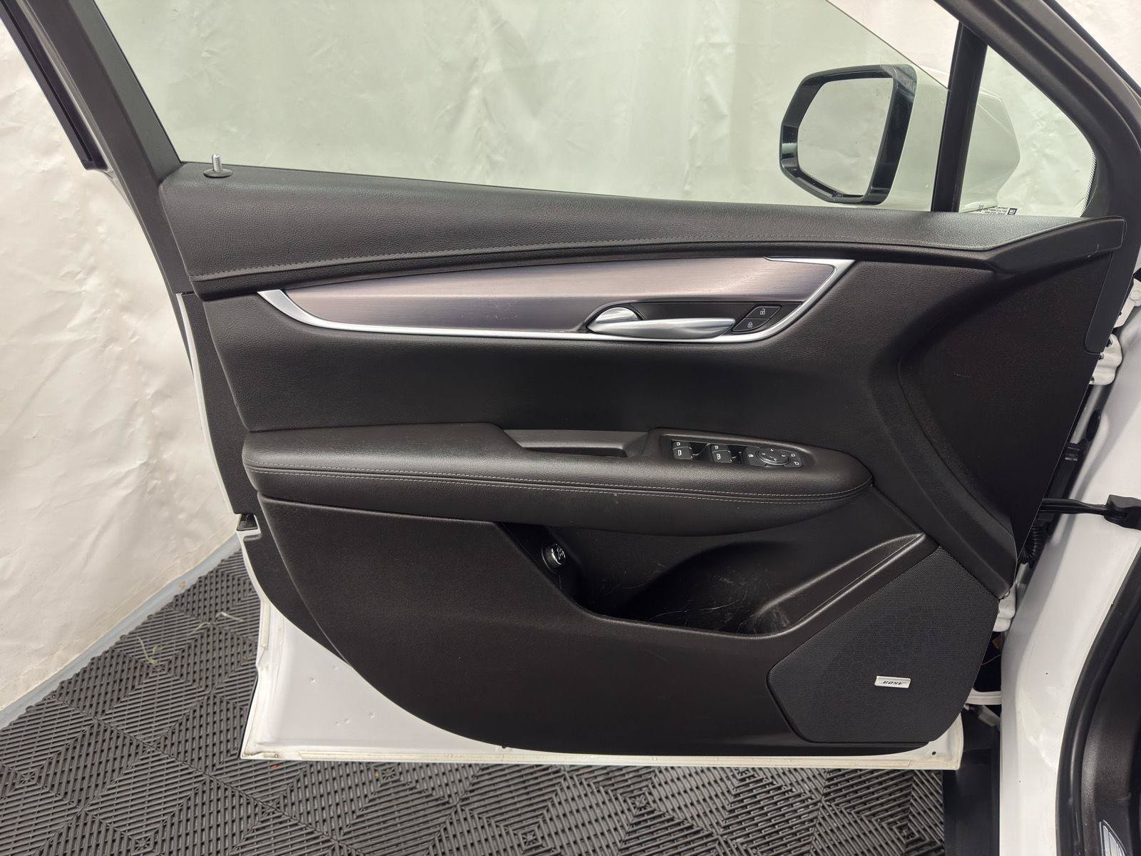 Used 2023 Cadillac XT5 Luxury AWD/4WD image 17