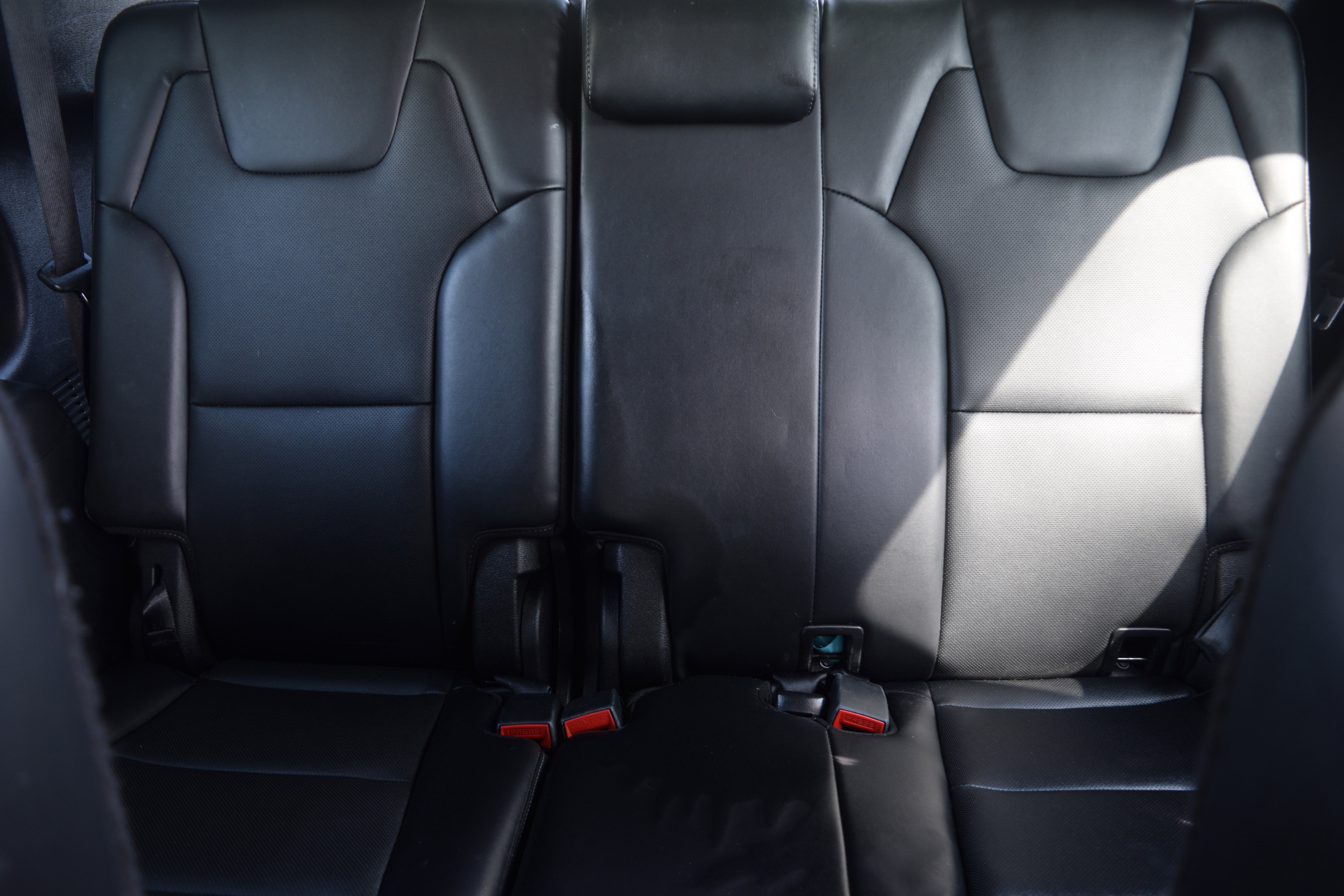 Used 2020 Kia Telluride S image 18