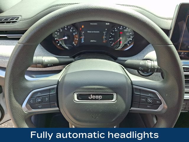 Used 2024 Jeep Compass Sport AWD/4WD image 4