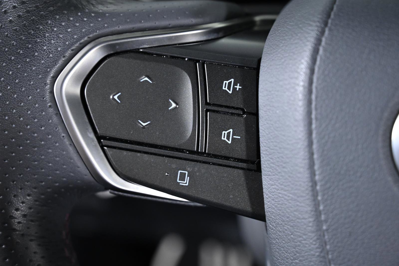 Used 2024 Lexus RX 500h F Sport w/ Convenience Package image 13