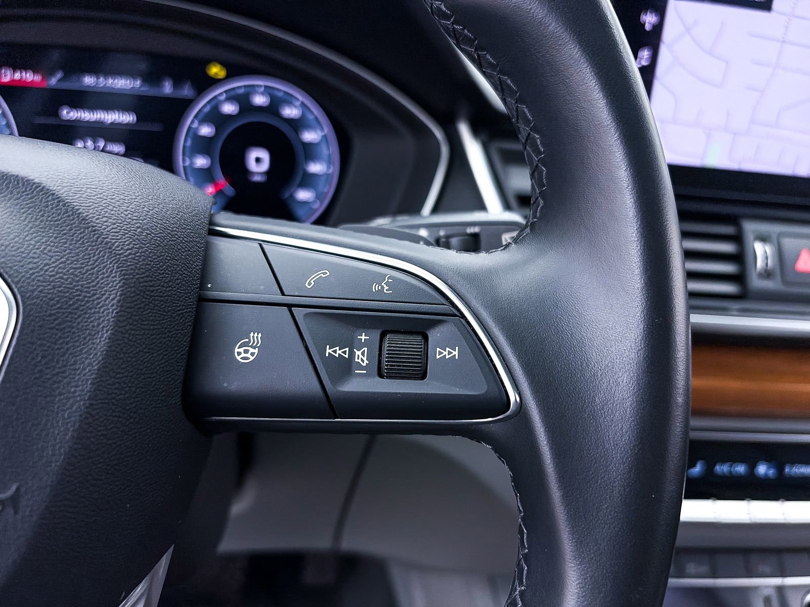 Used 2023 Audi Q5 2.0T Premium Plus image 34