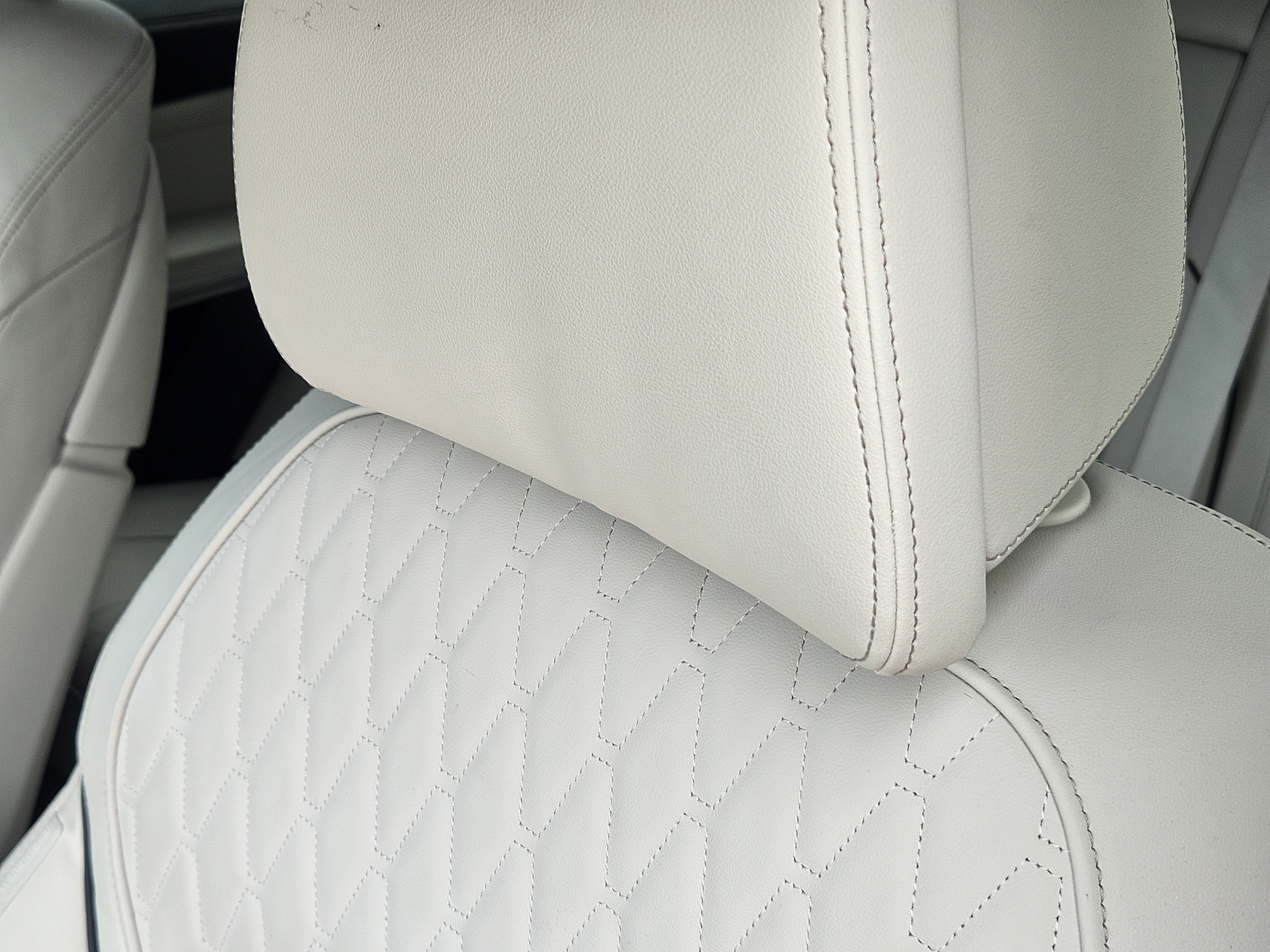Used 2024 BMW X5 sDrive40i w/ Premium Package RWD image 7