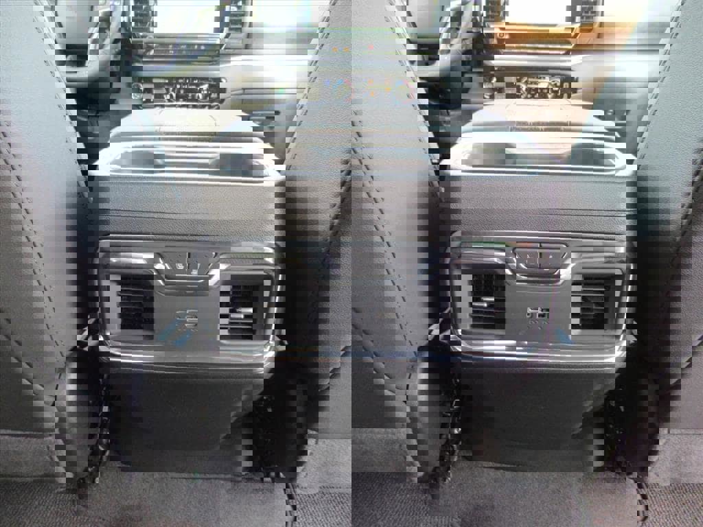 New 2026 Chevrolet Silverado 3500 High Country w/ Midnight Edition image 36