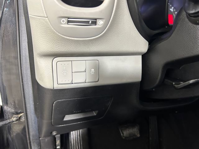 Used 2016 Kia Soul Base w/ Convenience Package image 20