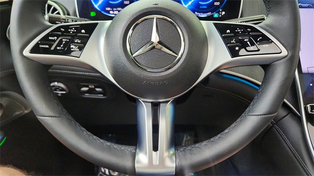 Used 2023 Mercedes-Benz EQE 500 4MATIC SUV w/ Exclusive Trim Package image 39