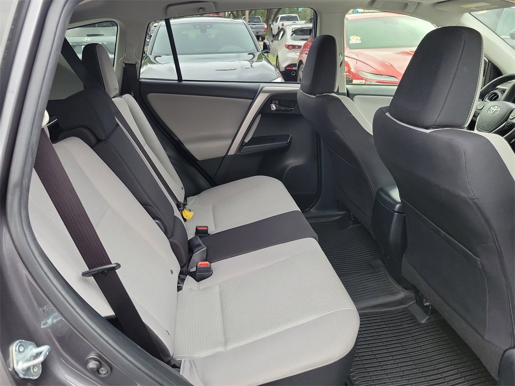 Used 2018 Toyota RAV4 XLE image 47