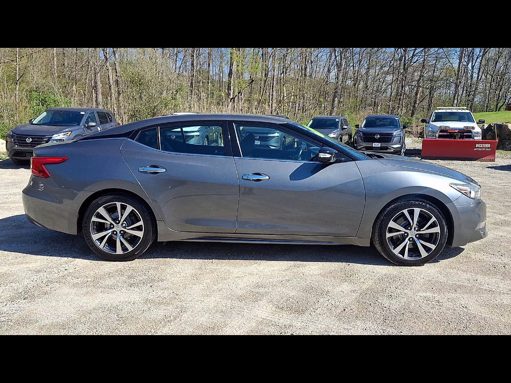 Used 2017 Nissan Maxima 3.5 SV image 9