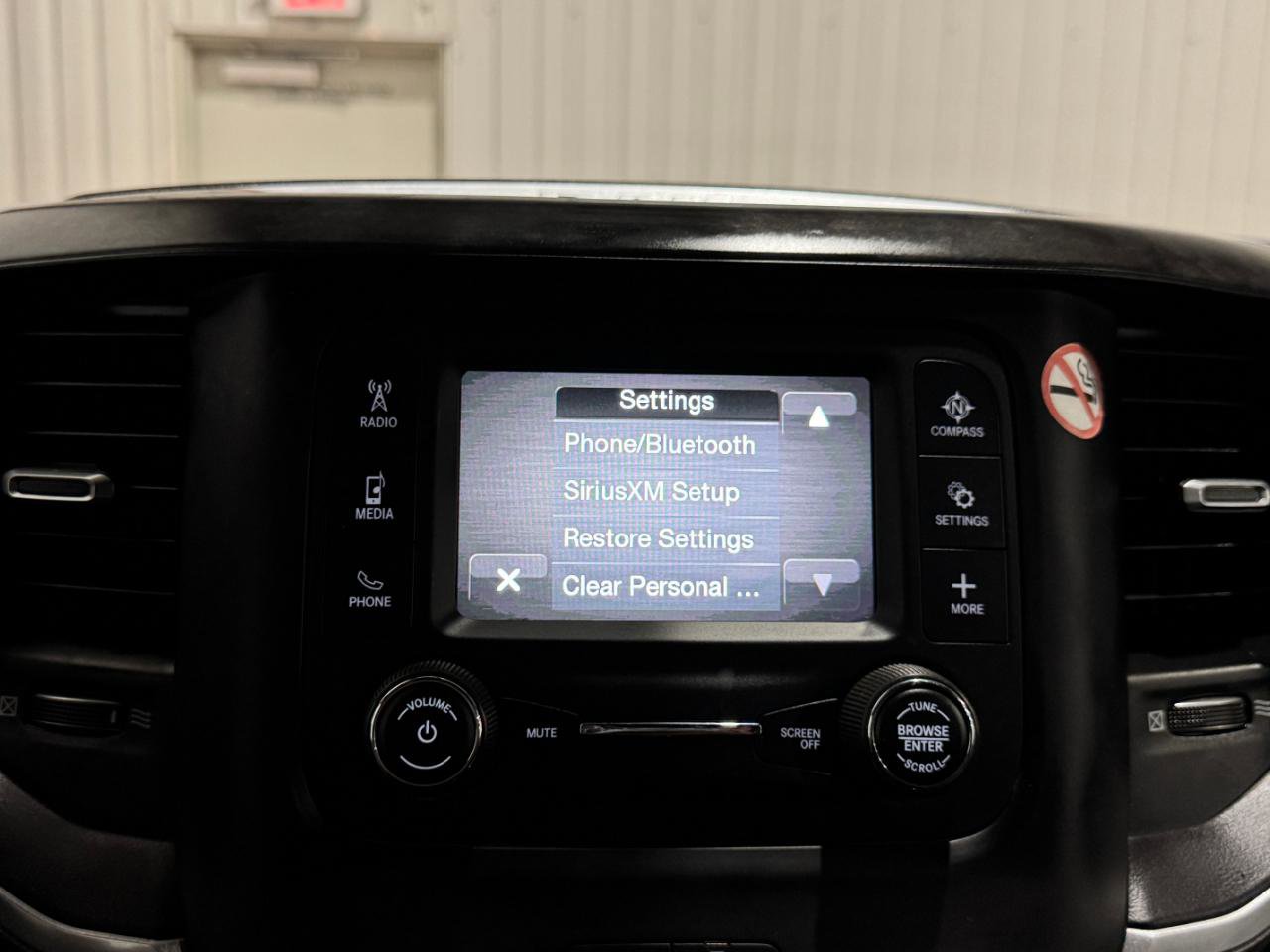 Used 2023 RAM 4500 SLT w/ Quick Order Package 2YG SLT AWD/4WD image 30