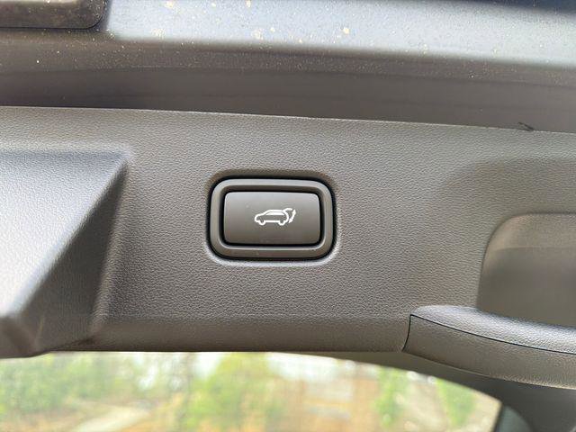 New 2025 Hyundai Tucson SEL image 19