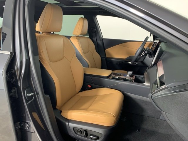 Used 2025 Lexus RX 350 350h Premium Plus w/ Convenience Package image 40