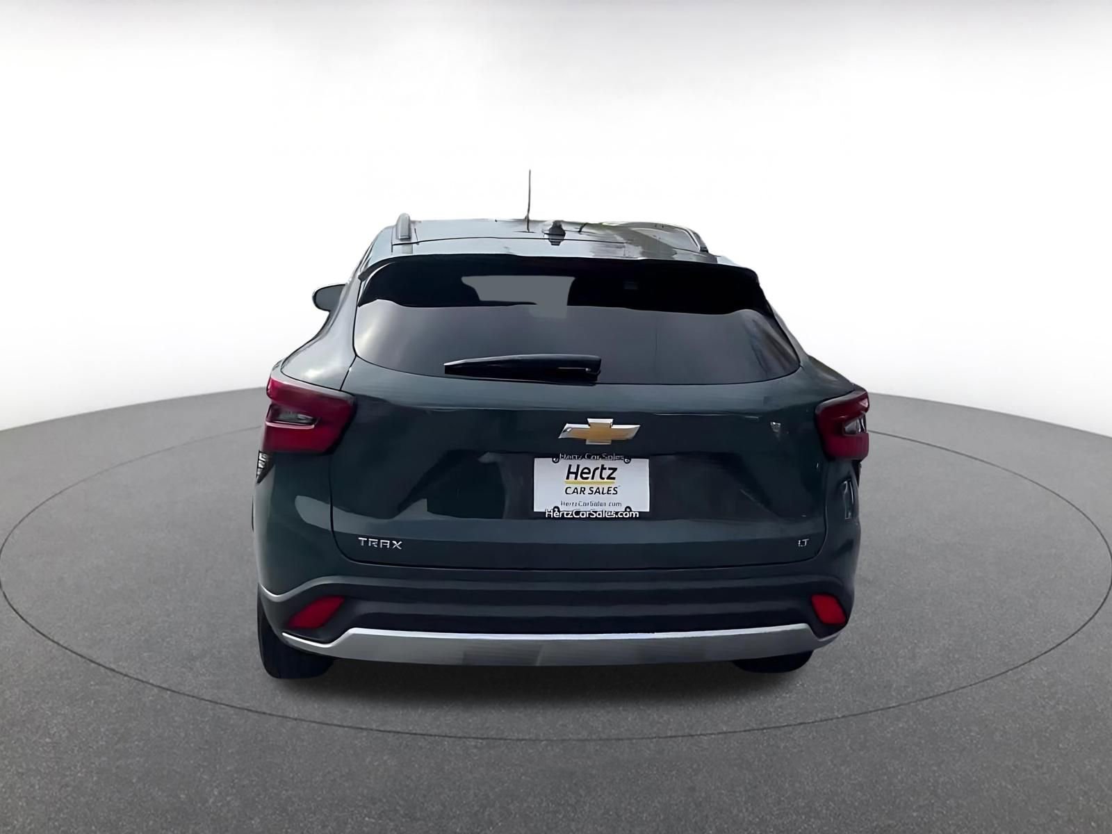 Used 2025 Chevrolet Trax LT w/ LT Convenience Package FWD image 12