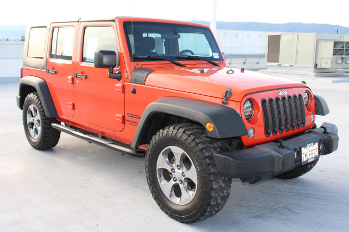 Used 2015 Jeep Wrangler Unlimited Sport image 2