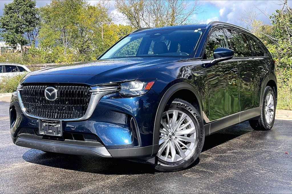 Used 2024 MAZDA CX-90 Plug-In Hybrid w/ Preferred AWD/4WD image 2