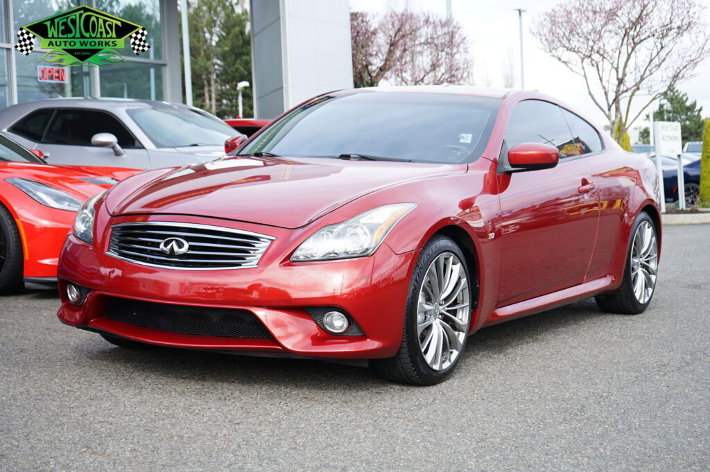 Used 2014 INFINITI Q60 Sport image 1