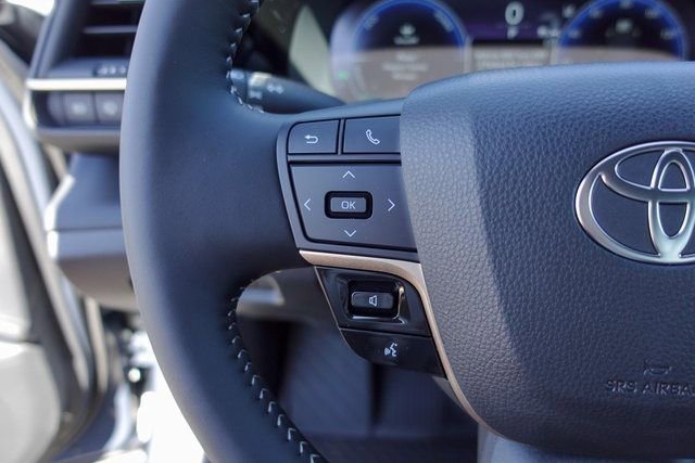 New 2025 Toyota Crown Signia image 19