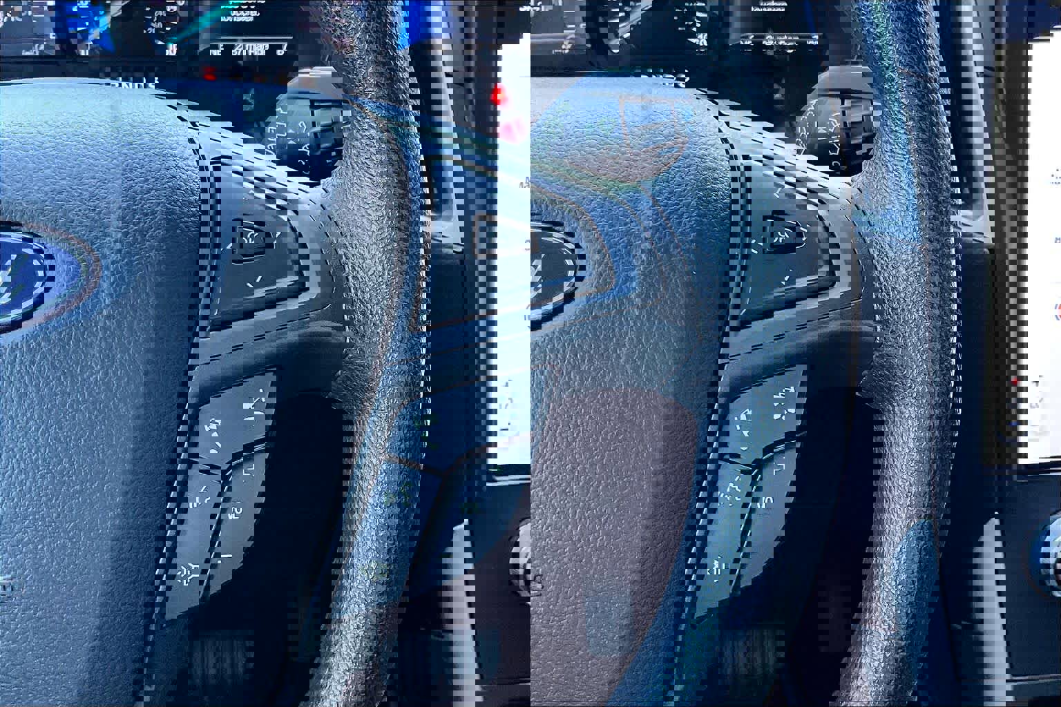 Certified 2023 Ford Edge SE image 25