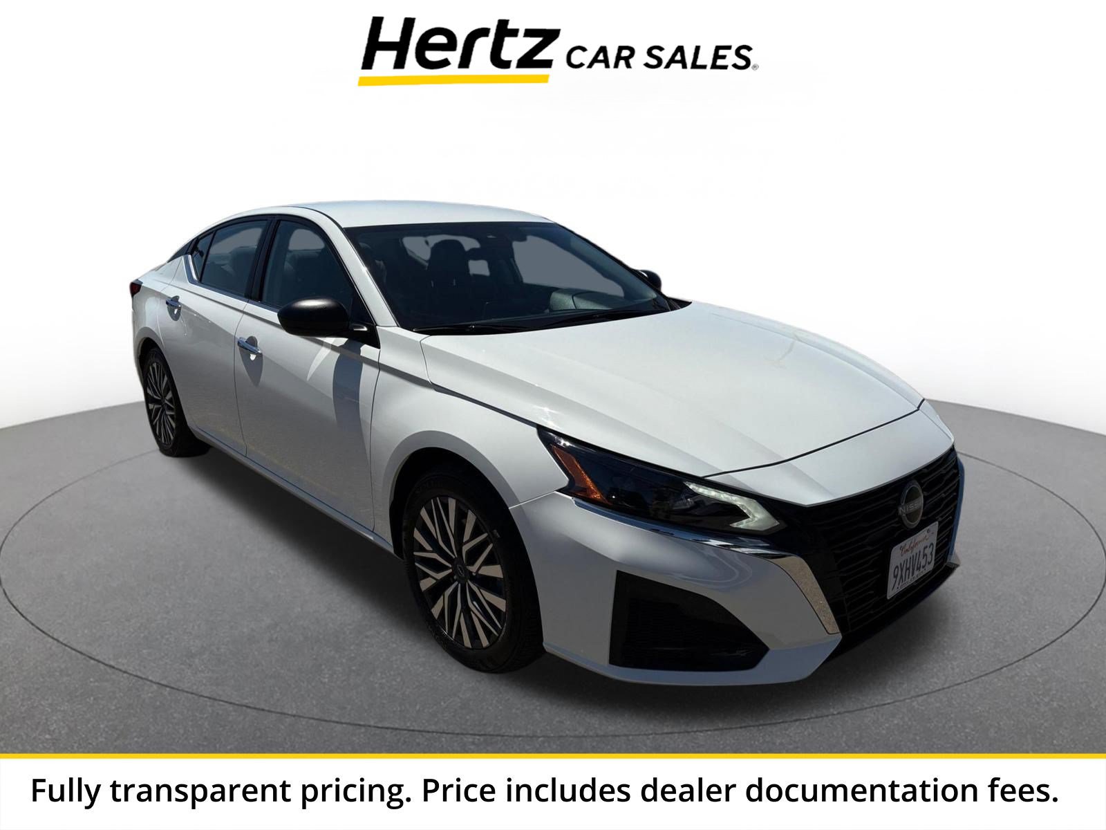 Used 2025 Nissan Altima 2.5 SV FWD image 1