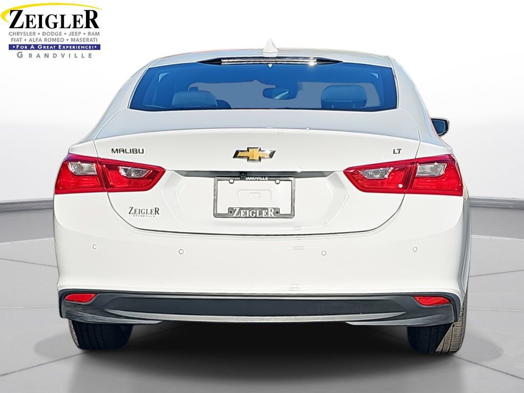 Used 2025 Chevrolet Malibu LT image 6