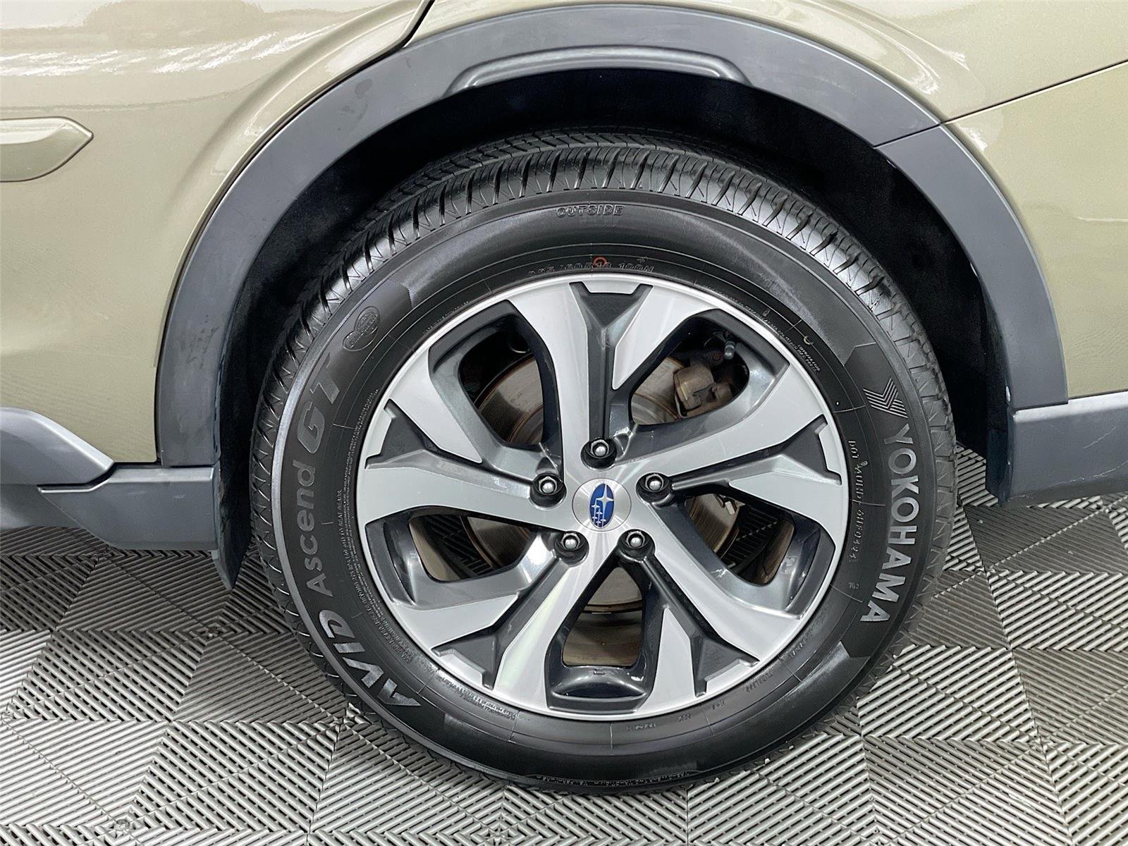 Certified 2021 Subaru Outback Touring XT AWD/4WD image 34