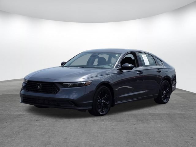 Used 2025 Honda Accord SE image 7
