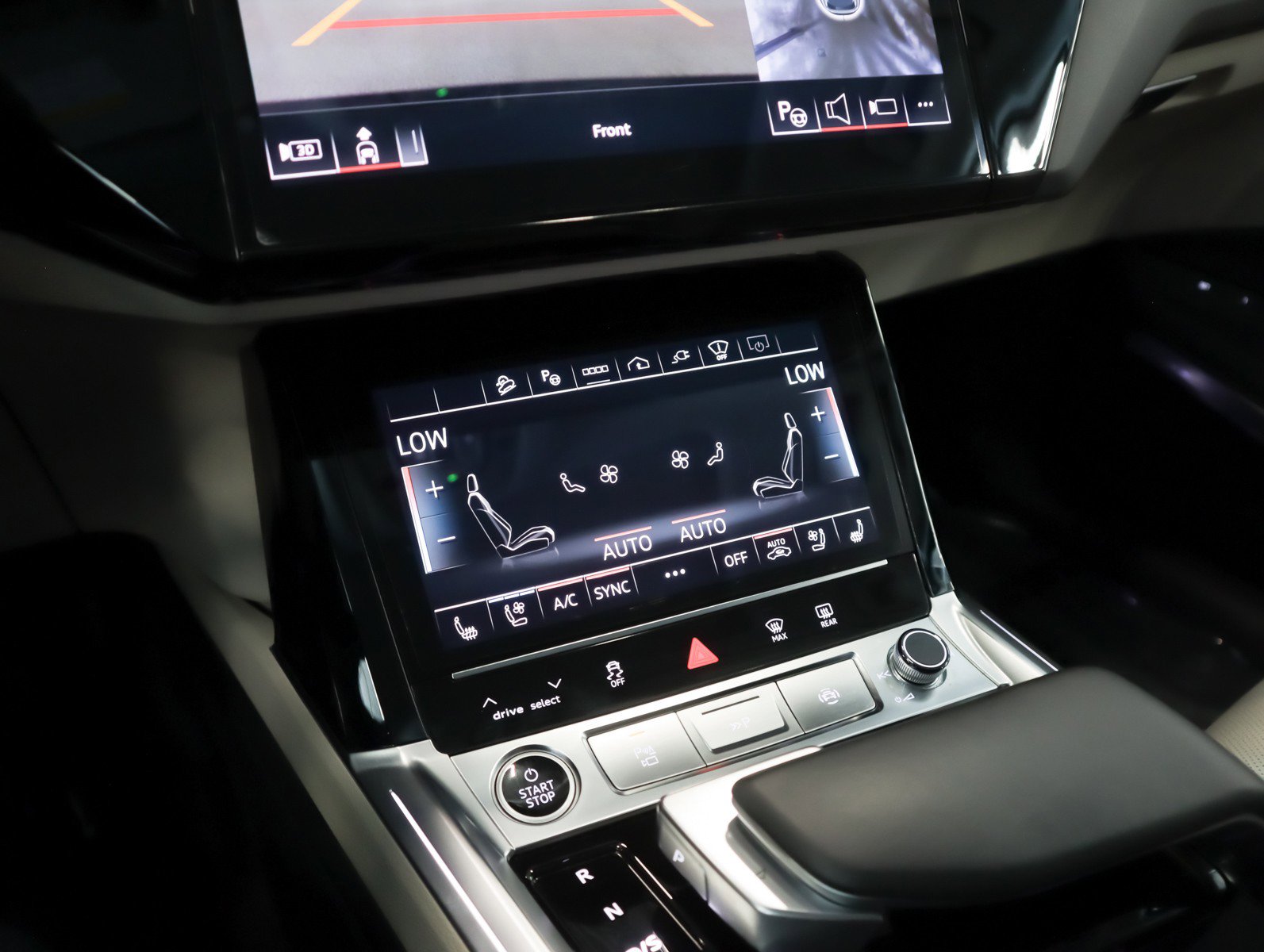 Certified 2024 Audi Q8 e-tron Prestige w/ Prestige Package image 21