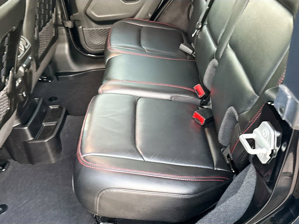 Used 2021 Jeep Wrangler Unlimited Rubicon AWD/4WD image 30