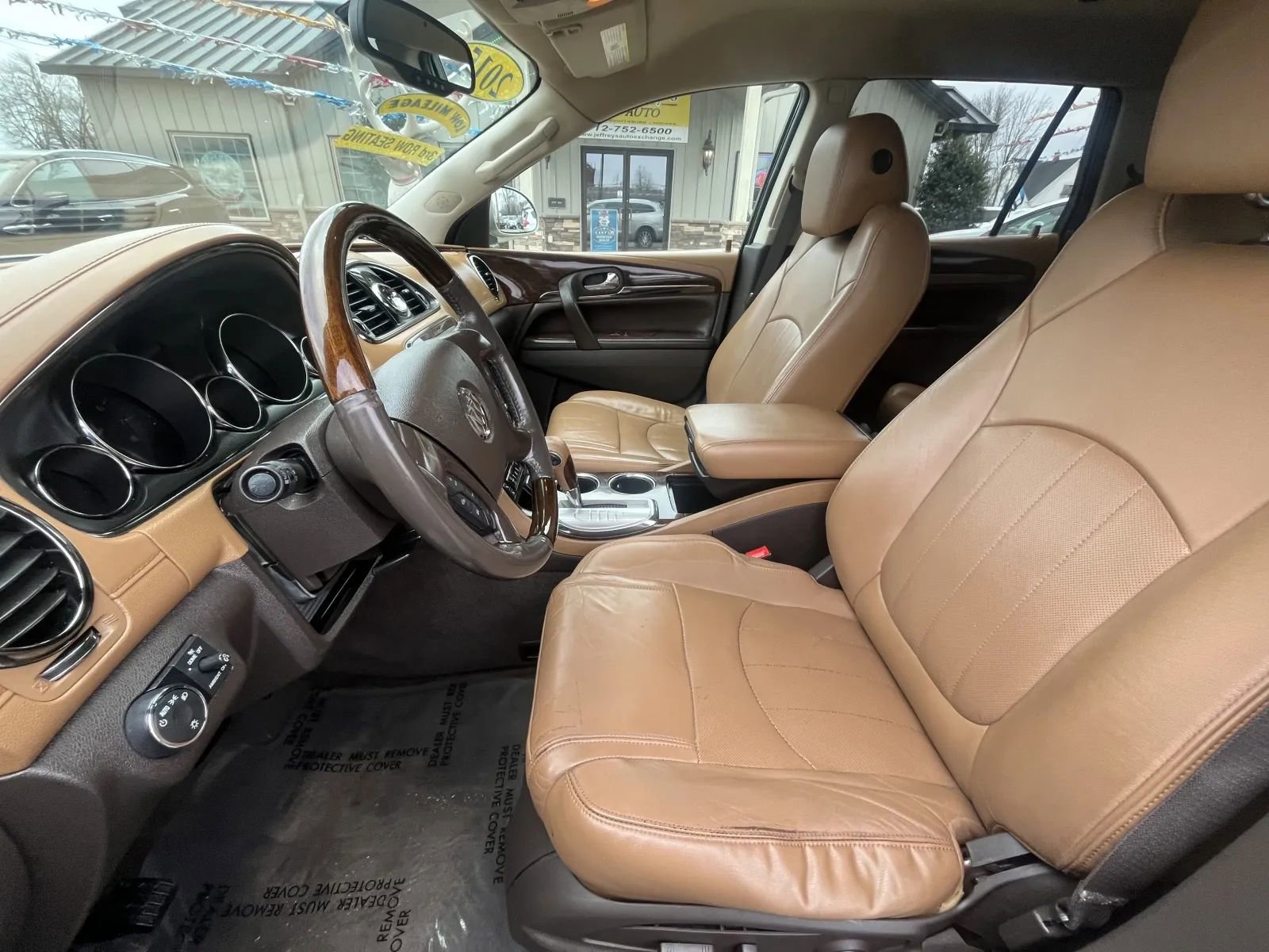 Used 2015 Buick Enclave Leather image 11